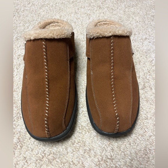 Orthofeet Men’s slippers. Size 10. - Picture 4 of 4